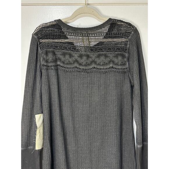 Aratta Silent Journey Boho Lace Thermal Long Sleeve Gray Top Size Small NWT - Picture 11 of 14